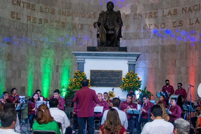 Congreso realiza concierto: “Que viva México y su cultura”