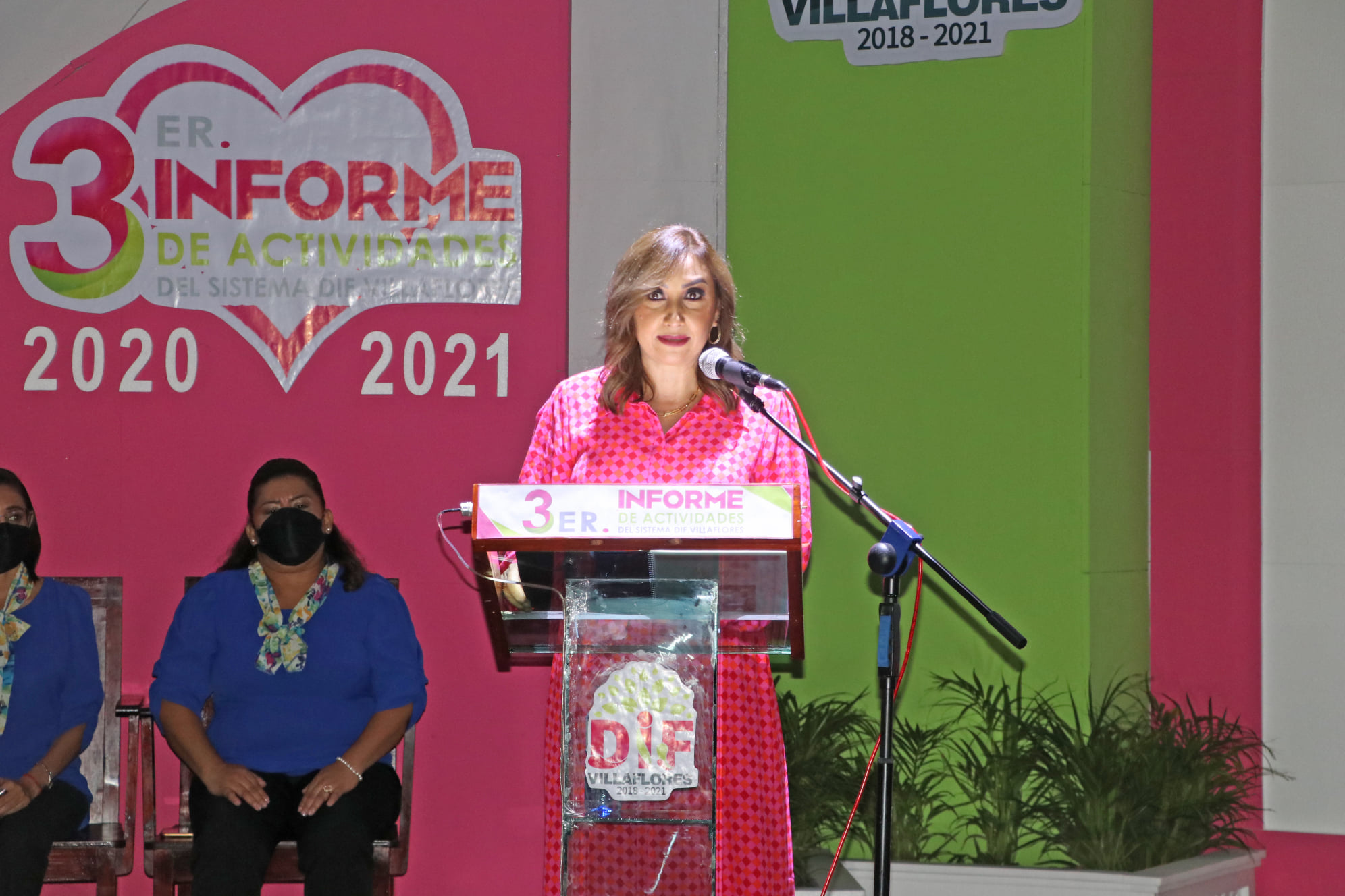 Margarita Sarmiento Tovilla presenta Tercer Informe al frente del DIF Villaflores