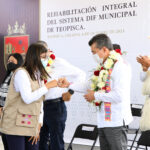 Inaugura Rutilio Escandón rehabilitación integral del Sistema DIF Municipal de Teopisca