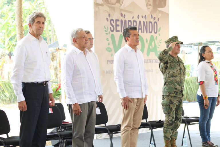 Acompaña Rutilio Escandón al presidente AMLO en presentación de Sembrando Vida a delegación de EUA