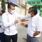 Inaugura Rutilio Escandón pavimentación de calles en colonias Caleras Maciel y Albania Baja de Tuxtla Gutiérrez