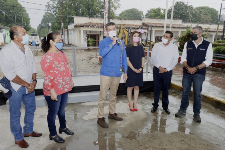 En tres años, se han invertido más de 90 mdp en obras y atención de Mapastepec: Rutilio Escandón