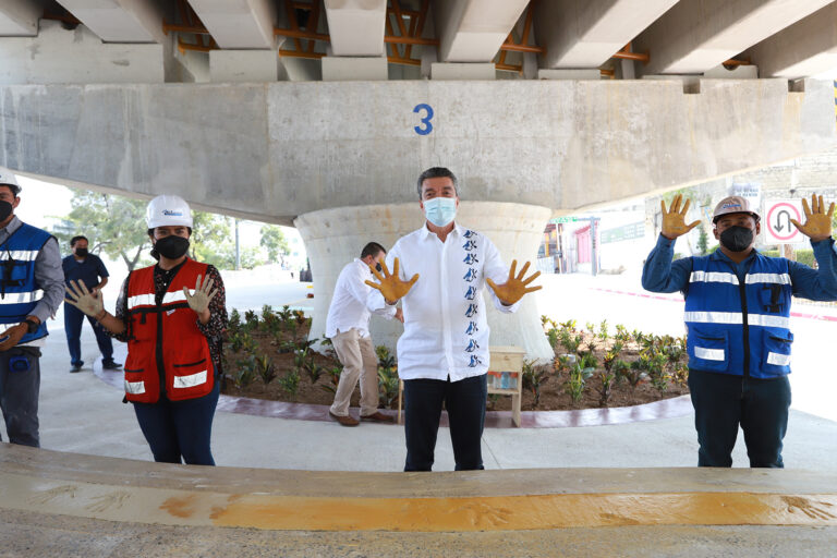 Inaugura Rutilio Escandón el paso a desnivel en el Libramiento Sur-11 Poniente de Tuxtla Gutiérrez