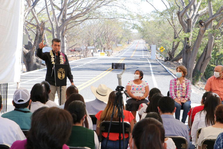 Inaugura Rutilio Escandón trabajos de modernización del tramo carretero La Angostura-San Francisco Pujiltic￼