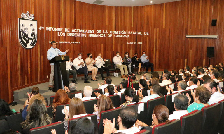 Gobernador asiste al Cuarto Informe de la CEDH￼