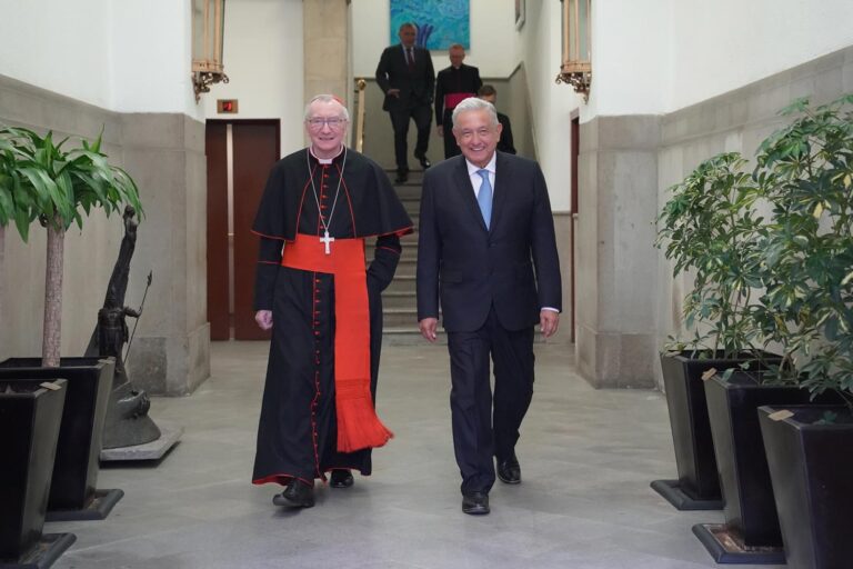 Presidente visita réplica de la Capilla Sixtina en la Ciudad de México