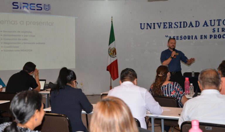 Capacitan a docentes de la UNACH en procesos editoriales￼