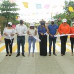 ENTREGAN NUEVA OBRA DE PAVIMENTACIÓN MIXTA DE CALLES EN LA COLONIA LA CEIBA