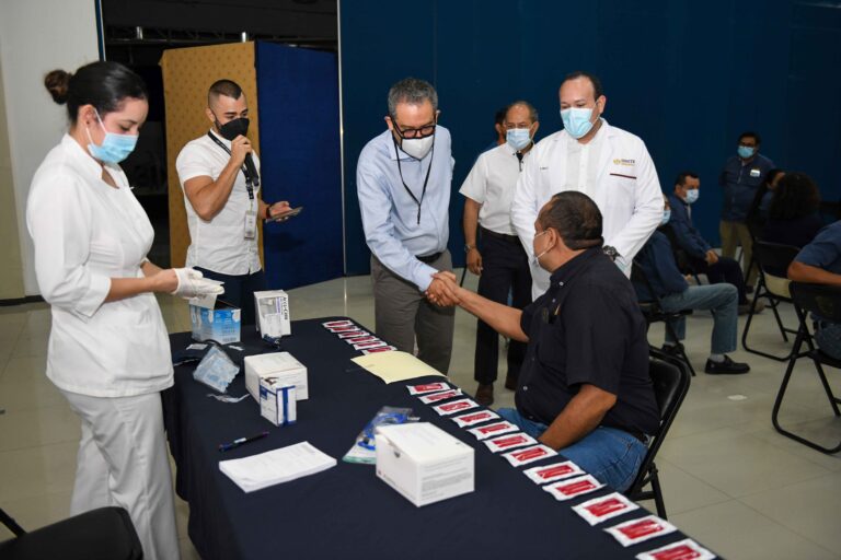 Inauguran Feria de la Salud en la UNACH