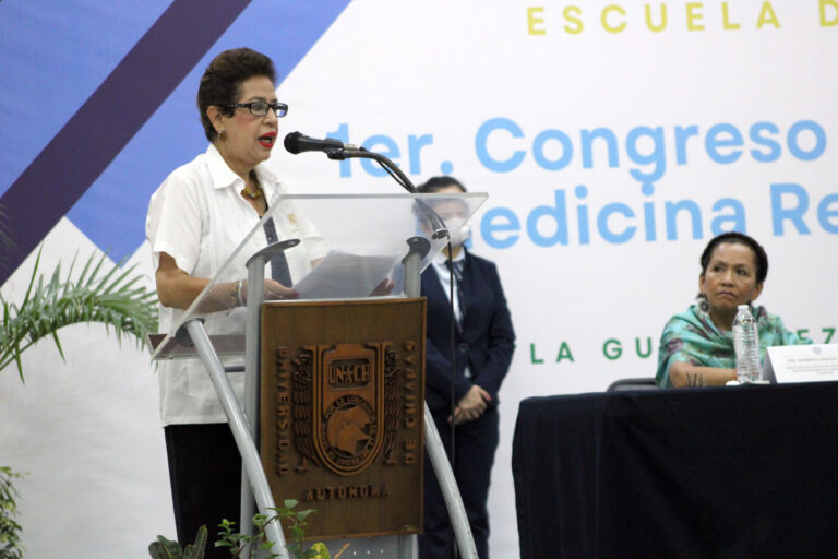 Inicia en la UNACH el  1er. Congreso Internacional de Medicina Integrativa y Regenerativa.