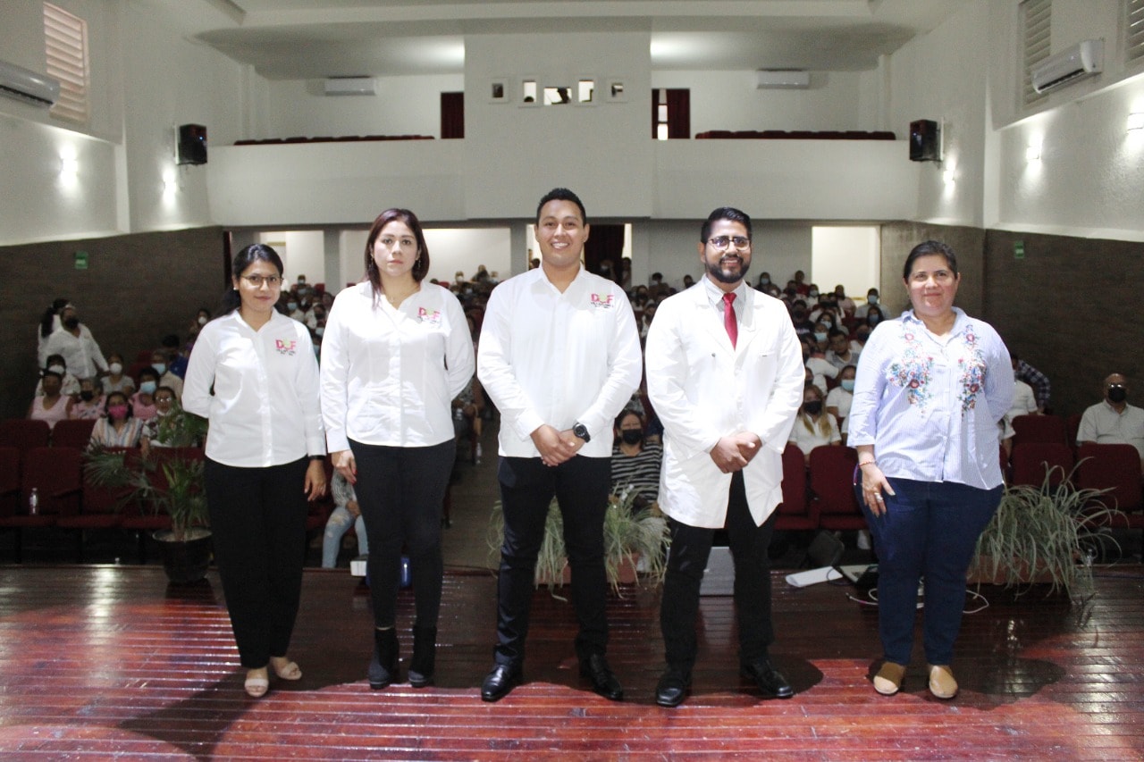 DIF Villaflores realiza conferencia “Retos en el Adulto Mayor”