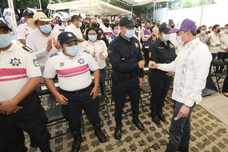 Rutilio Escandón entrega Unidades Especializadas para la Atención a la Violencia de Género, a 14 municipios