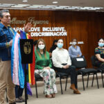 Rutilio Escandón entrega Distintivos Chiapas Love Inclusive, por un turismo incluyente y no discriminación