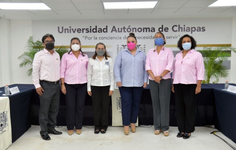 Resaltan avances académicos en la Facultad de Ciencias en Física y Matemáticas de la UNACH￼