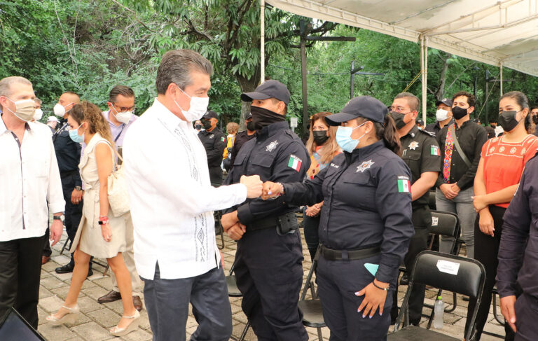 <strong>En tan sólo tres años, Chiapas pasó de 17 a 75 % de elementos policiales certificados: Rutilio Escandón</strong>