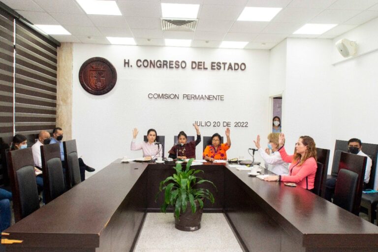 Aprueban reformas y adiciones a la Constitución Política en materia de juventud y presupuesto