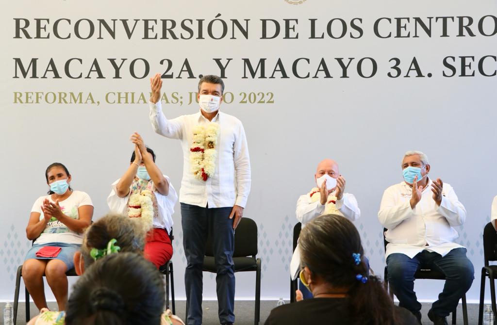 En Reforma, beneficia Rutilio Escandón con Centros de Salud a las comunidades Macayo 2ª y 3ª sección