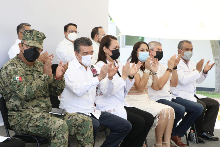 Rutilio Escandón inaugura Servicio de Alta Especialidad en Hemodiálisis, en Hospital “Gómez Maza”