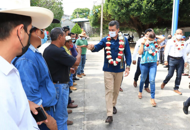 Entrega Rutilio Escandón apoyos a los sectores agrícola y pesquero de Osumacinta, Chicoasén y San Fernando￼