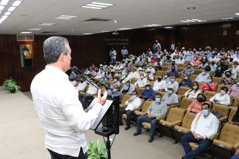 Encabeza Rutilio Escandón conmemoración del 30 aniversario de Justicia Agraria