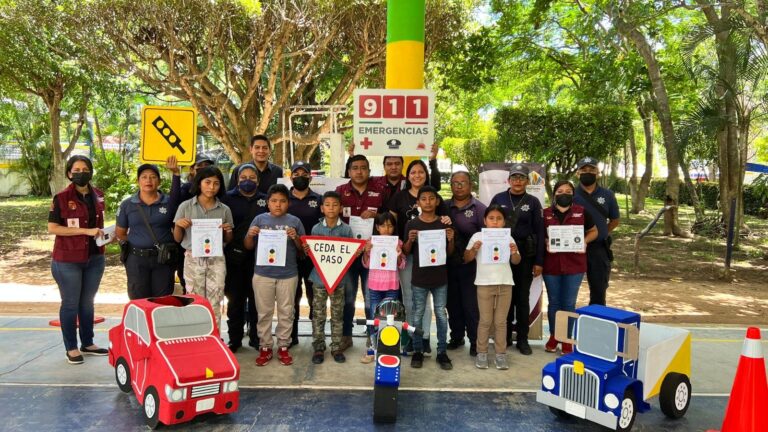 Ayuntamiento de Villaflores realiza curso de vialidad para niñas y niños