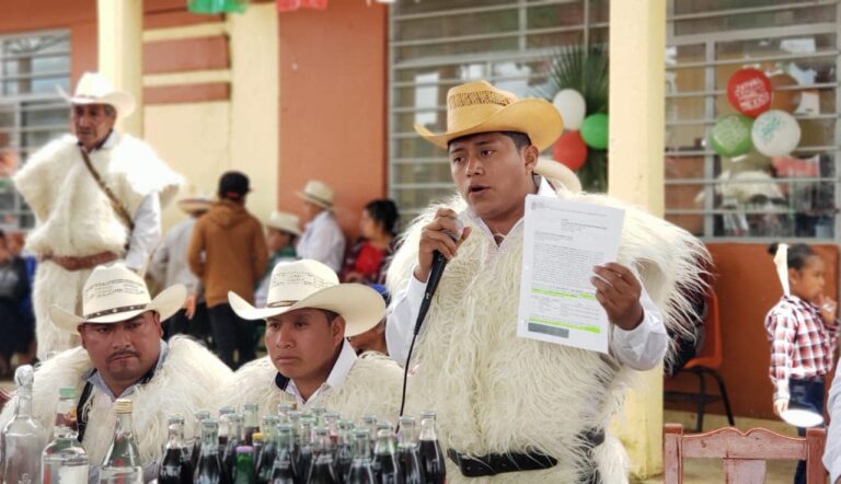 Por un desarrollo integral y fortalecimiento cultural de nuestras comunidades: Cuauhtémoc Hernández Gómez