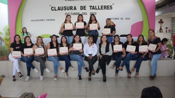 DIF Villaflores clausura cursos de autoempleo