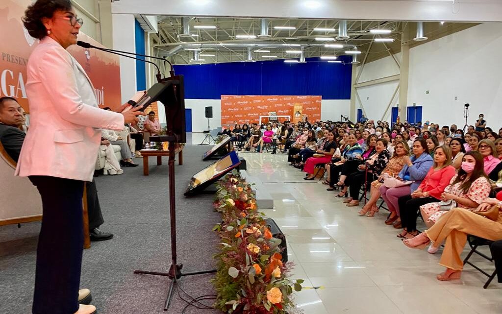 Voluntariado del Poder Judicial participó en la presentación del libro El Regalo Que No Pedí