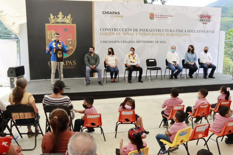 <strong>Rutilio Escandón inaugura infraestructura en el Jardín de Niños Daniel Robles Sasso, en Chicoasén</strong>