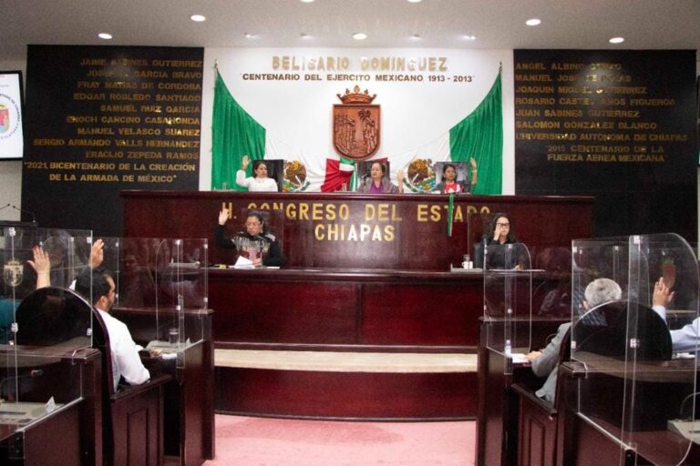 Turnan a comisiones Iniciativa de reforma a la Constitución Política de Chiapas