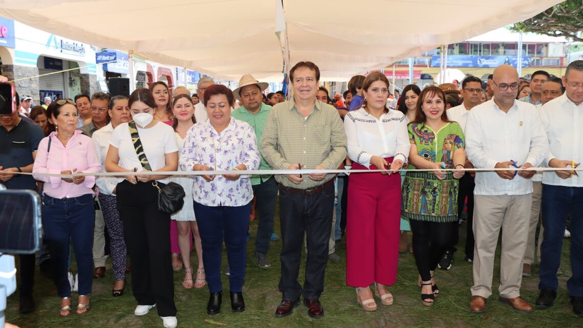 Exitosa la 2a Muestra Gastronómica de la Cabeza Horneada