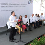 Rutilio Escandón asistió a la Ceremonia del 50 Aniversario del Tecnológico Nacional de México Campus Tuxtla