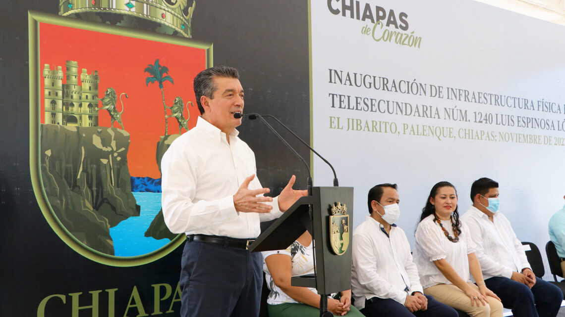 Inaugura Rutilio Escandón infraestructura educativa de la Escuela Telesecundaria 1240, en Palenque