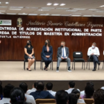 ENTREGA DE ACREDITACIÓN INSTITUCIONAL DE PARTE DE LOS CIEES Y ENTREGA DE TÍTULOS DE MAESTRÍA EN ADMINISTRACIÓN Y POLÍTICAS PÚBLICAS.