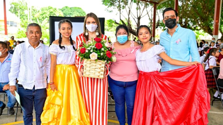 ROSY URBINA PONE EN MARCHA PROGRAMA “CONVIVE ROSA” EN LA ESCUELA TEÓFILO ACEBO