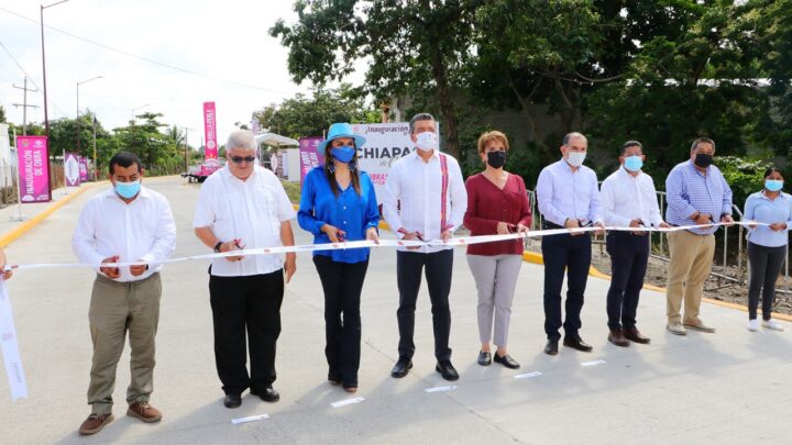 Rutilio Escandón inaugura pavimentación de la 11ª Avenida Sur en Tapachula