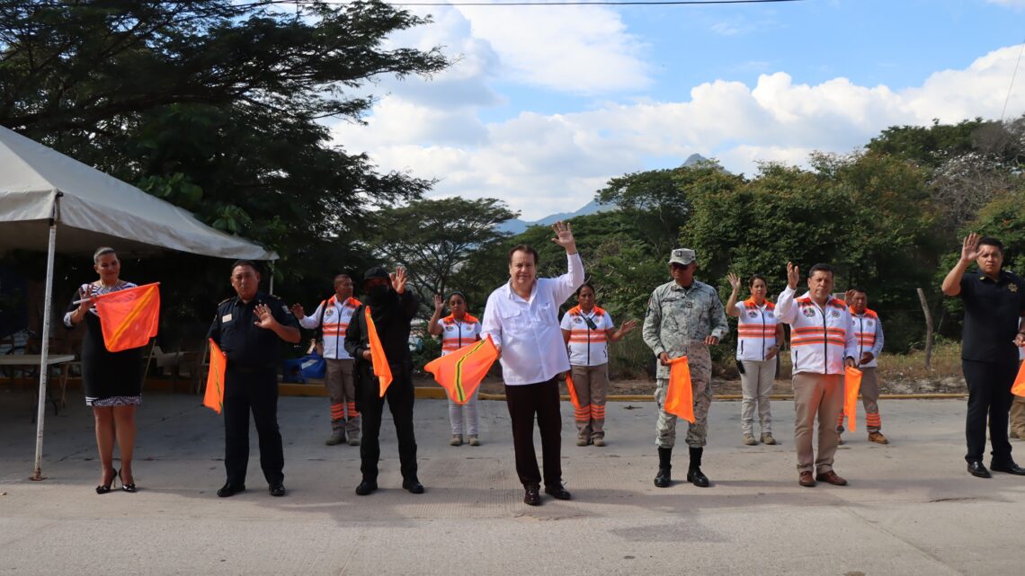 Mariano Rosales da banderazo de Operativo de Seguridad Guadalupe-Reyes