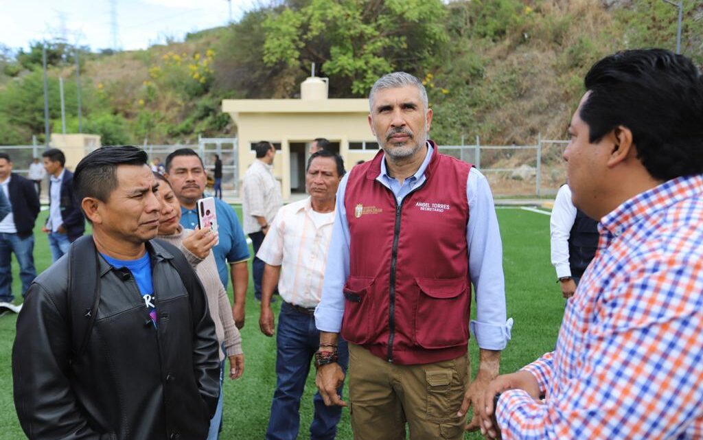 Casi listo el campo de fútbol en Osumacinta: Ángel Torres