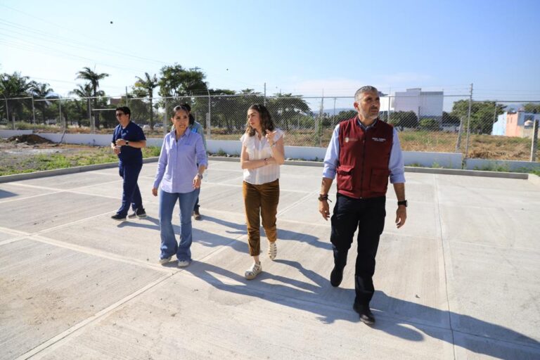 <strong>Seguimos avanzando en la construcción del Centro de Autismo del DIF Chiapas: Ángel Torres</strong>