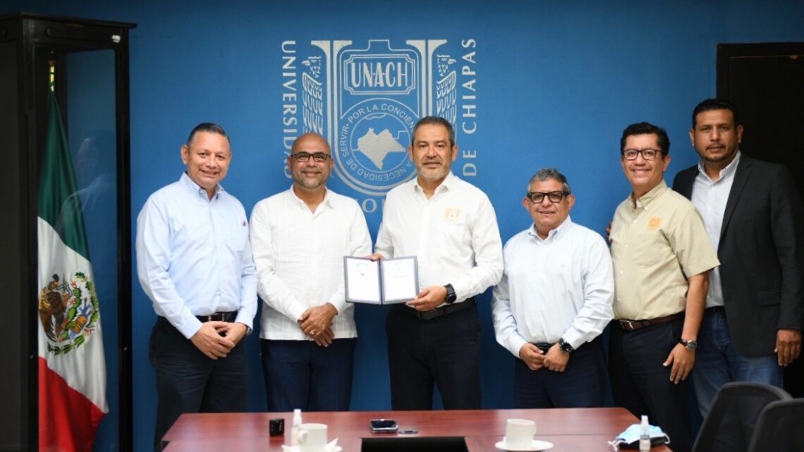 Reconoce CANACO Tuxtla la gestión del rector de la UNACH Carlos Faustino Natarén Nandayapa