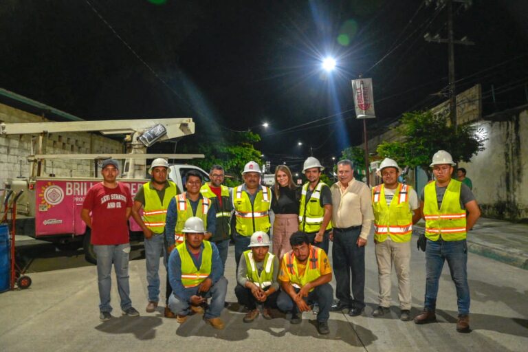 ROSY URBINA SUPERVISA MEJORAMIENTO EN DIVERSAS COLONIAS DE TAPACHULA