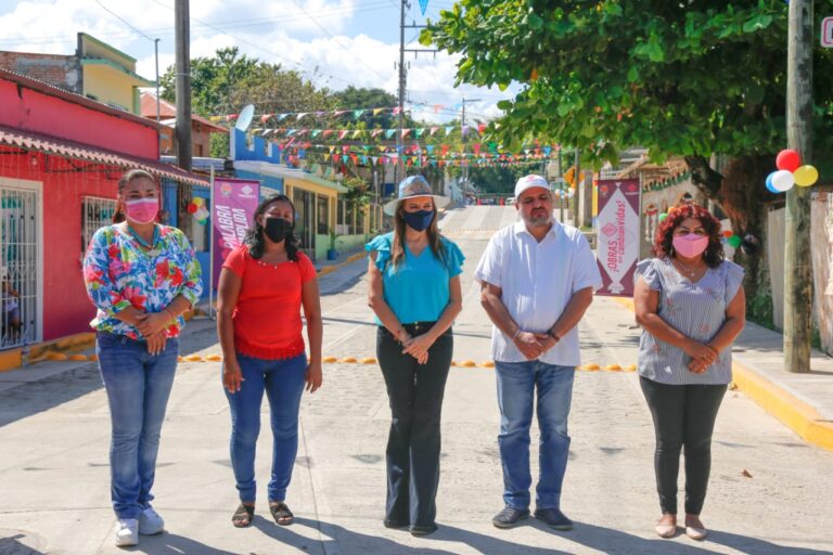 LAS OBRAS MEJORAN EL NIVEL DE VIDA DE LOS TAPACHULTECOS: ROSY URBINA