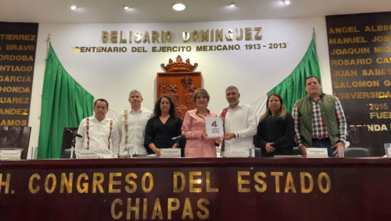 <strong>Comparece Ángel Torres ante el Congreso del Estado</strong>