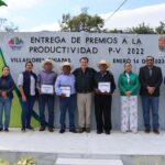 Alcalde Mariano Rosales Zuarth hace merecido reconocimiento a productores de maíz