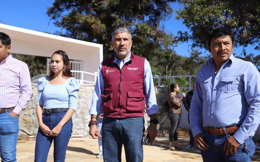 Se afinan detalles para la inauguración de multideportivo y vialidad en Coapilla: Ángel Torres