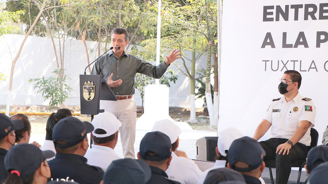 Rutilio Escandón inaugura rehabilitación de la Comandancia de Seguridad Pública y Tránsito de Tuxtla Gutiérrez