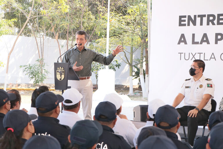 <strong>Rutilio Escandón inaugura rehabilitación de la Comandancia de Seguridad Pública y Tránsito de Tuxtla Gutiérrez</strong>