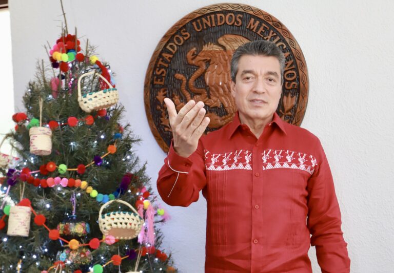 <strong>Rutilio Escandón desea un feliz año 2023 al pueblo de Chiapas</strong>