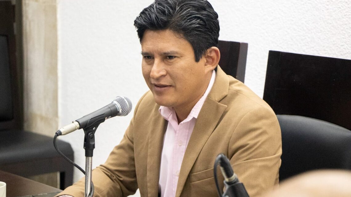 Atiende comisión presidida por el Diputado Isidro Ovando Medina tema de límites Tapachula -Mazatán