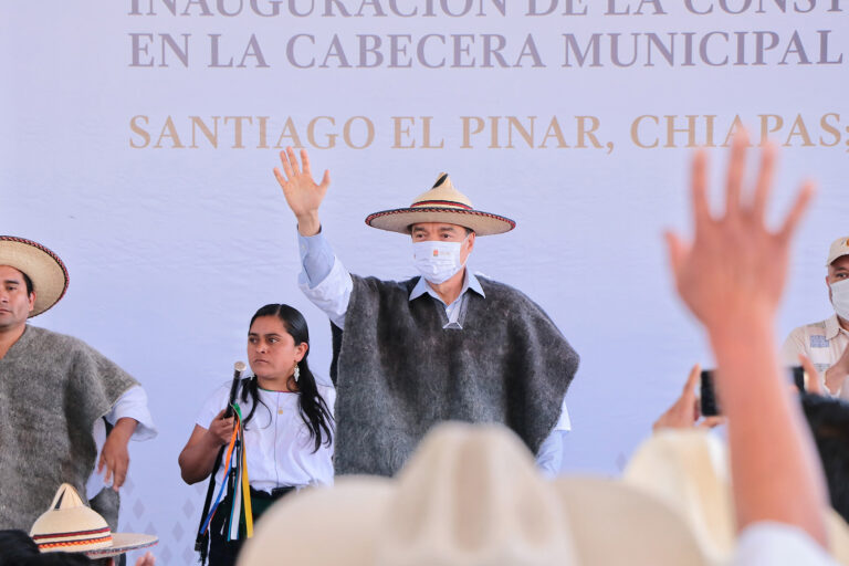 <strong>En Santiago El Pinar, inaugura Rutilio Escandón construcción del Sistema de Agua Potable</strong>